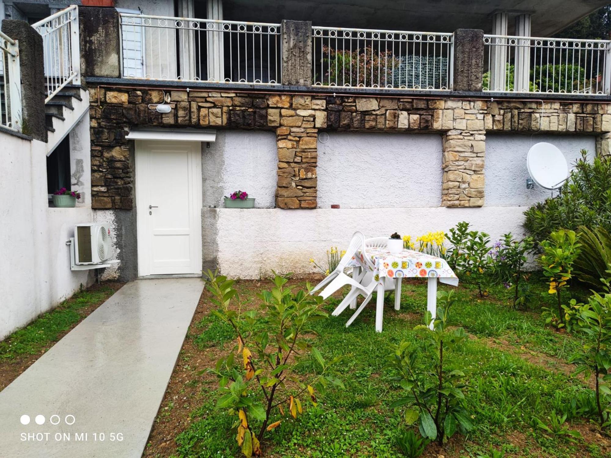 Apartamento Swimming And Sun Gandosso Exterior foto